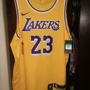 LeBron James NEW Lakers Jersey
